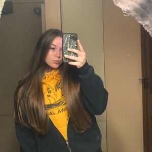 Meet your Posher, Ashlyn